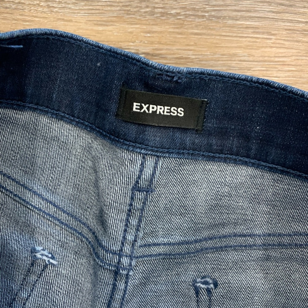 Express Mid Rise Jean Shorts - Picture 2 of 5